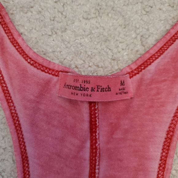 Abercrombie and Fitch pink racer back tank top size medium - Picture 2 of 4